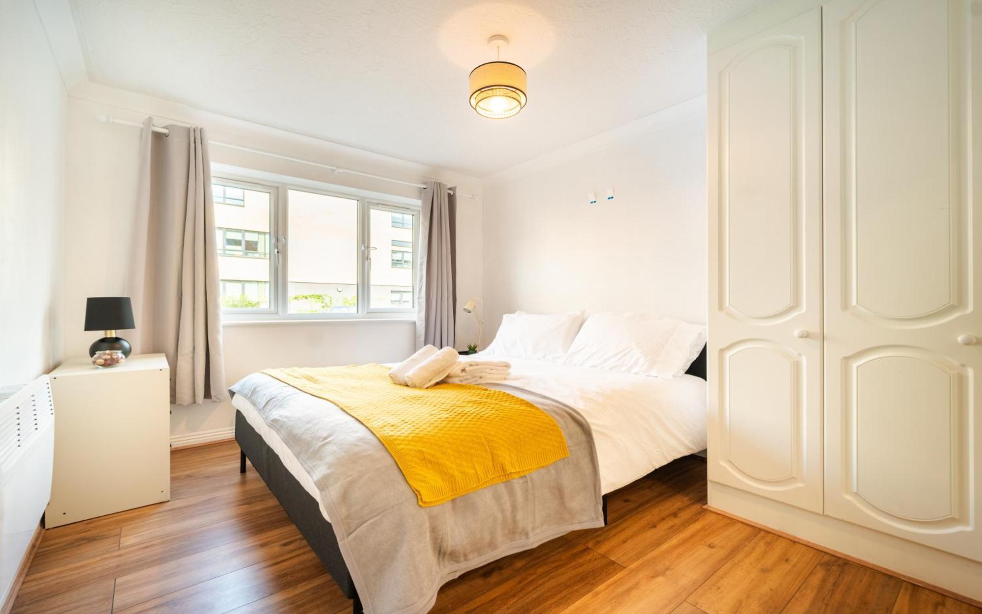 Bright And Spacious Flat With Free Parking London Bagian luar foto