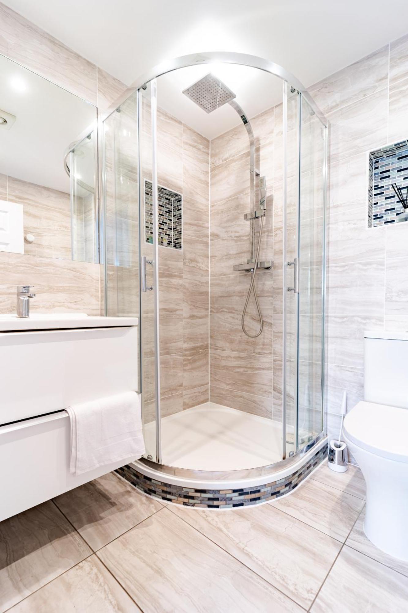 Bright And Spacious Flat With Free Parking London Bagian luar foto